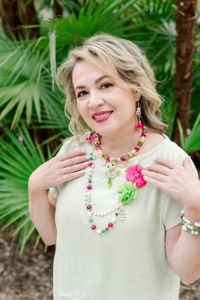 Frog & Fuchsia jewelry set on a model