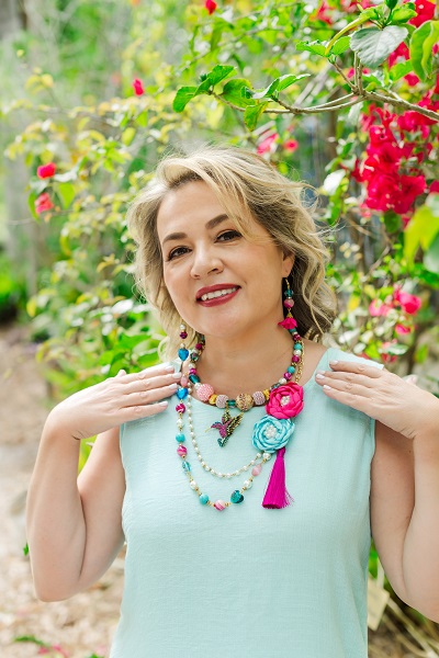 Hummingbird Garden jewelry set on a model