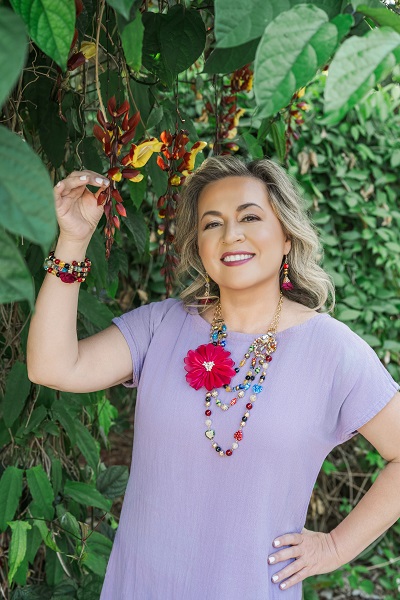 Millefiori Garden jewelry set on a model